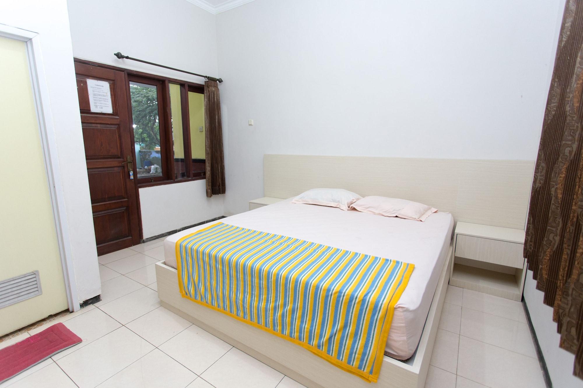 Villa Panderman Indah Batu  Exterior photo